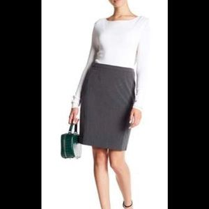 Banana Republic grey pin striped pencil skirt
